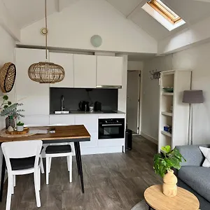  Apartment Shorestay Beachhouse